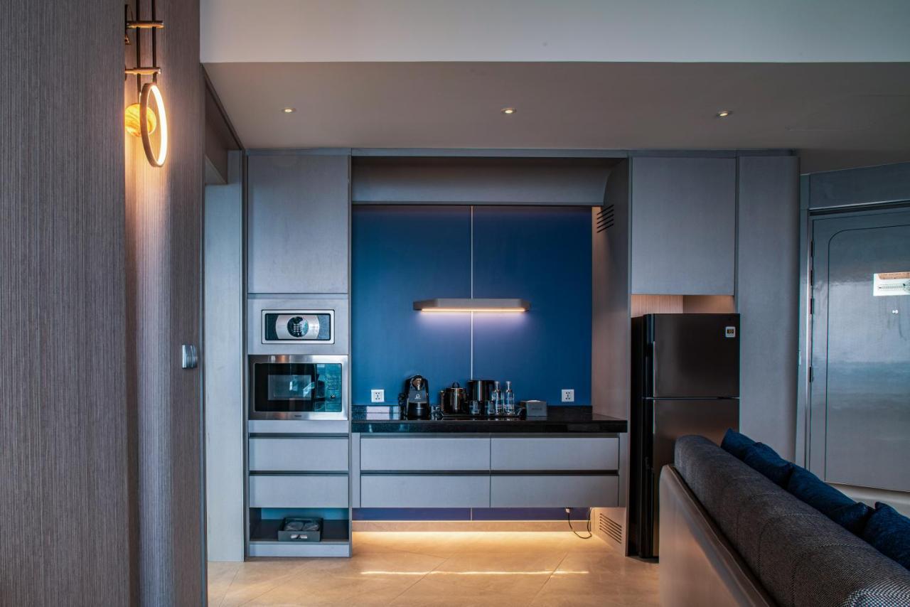 Grande Centre Point Space Pattaya Exterior foto A kitchen in a private home