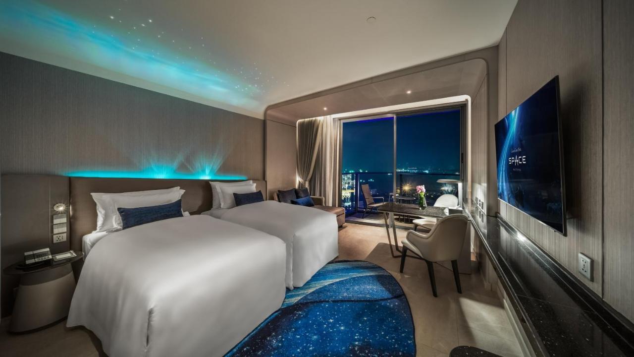 Grande Centre Point Space Pattaya Exterior foto
